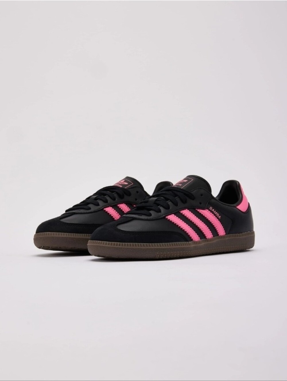 Adidas Originals Samba Woman Black & Hot Pink New In BOX sneakers W Size 7.5
